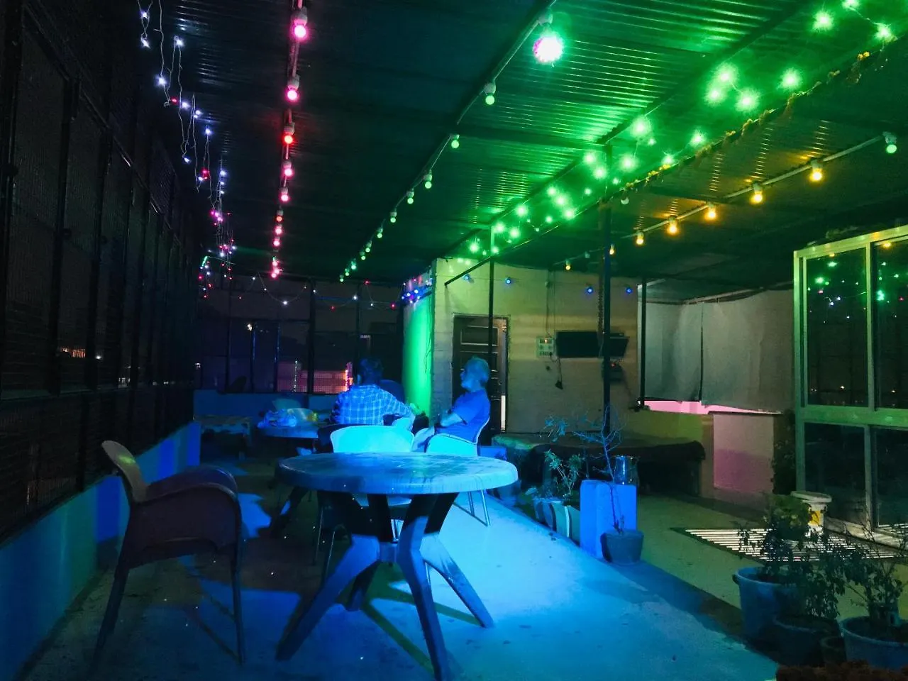 Kashi Guest House Indie